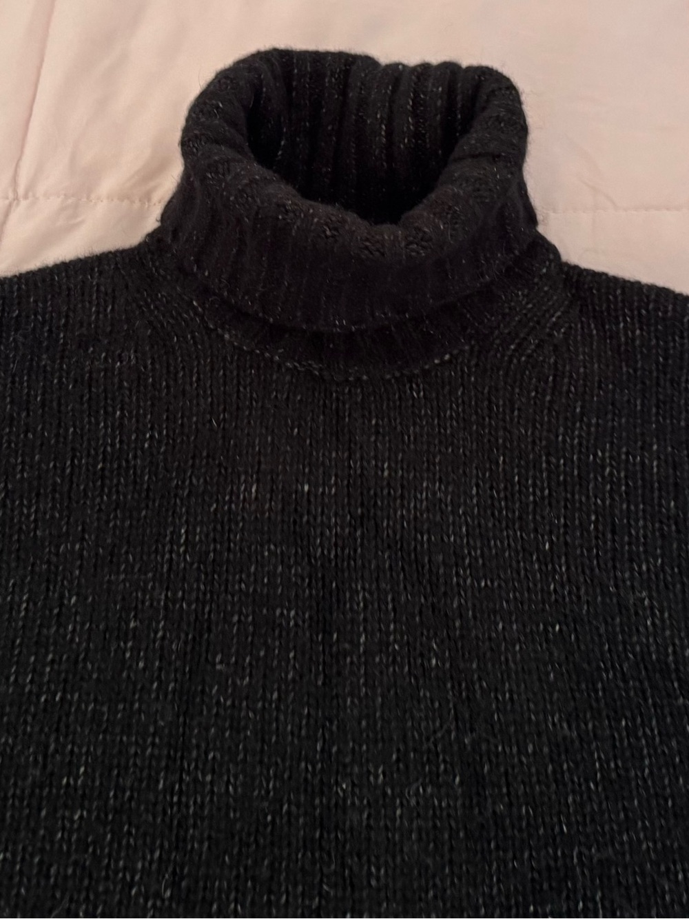 Everlane Cloud Oversized Black alpaca merino wool Turtleneck Sweater, size S - Picture 6 of 16